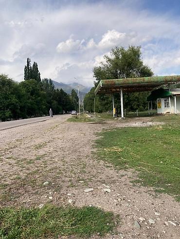 Продажа другой коммерческой недвижимости: Продается АЗС. При входе с-Талдысуу.Трасса ведет в жайлоо "Каркыра" и — 7