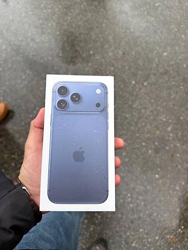 j1 mini: IPhone 17 Pro Max, Б/у, 512 ГБ, Синий, Коробка, 100 % — 1
