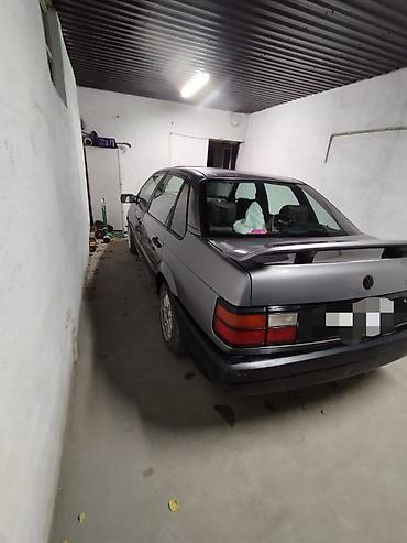 терано 1: Volkswagen Passat: 1991 г., 1.8 л, Механика, Бензин, Седан — 6