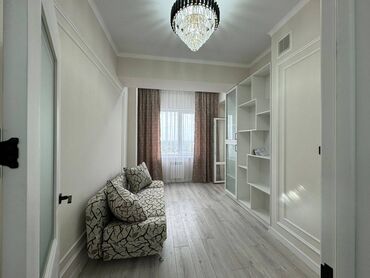диван для парикмахера: 2 комнаты, 47 м², Элитка, 13 этаж, Дизайнерский ремонт