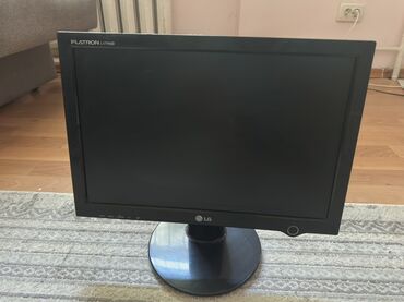 ddr4 оперативка: Монитор, LG, Колдонулган, LCD, 17" - 18"