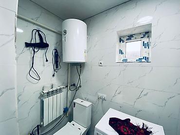 Продажа коттеджей и домов: 🏡 **Продается дом с квартирным бизнесом в Бишкеке!** 📍 Район: Ак-Ордо — 6