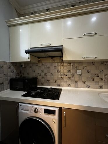 Sifarişlə mətbəx mebeli: Tecili! Metbex mebeli satilir! Ölçüler: uzunluq - 2,60 m, en - 60 sm -da lalafo.az — 11 Sifarişlə mətbəx mebeli: Tecili! Metbex mebeli satilir! Ölçüler: uzunluq - 2,60 m, en - 60 sm — 11