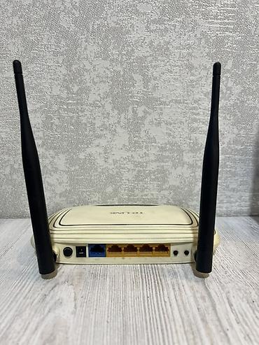 Wi‑Fi роутер TP‑Link с двумя внешними антеннами. Характеристики и