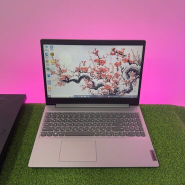 acer i5: Ноутбук, Lenovo, 8 ГБ ОЗУ, Intel Core i3, 15.6 ", Б/у, Для работы, учебы, память SSD