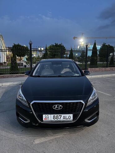 соната 2015: Hyundai Sonata: 2015 г., 2 л, Вариатор, Гибрид, Седан