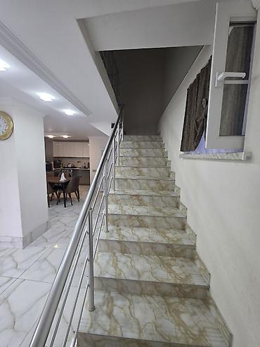 bag evleri ucun bisetkalar: Iki mərtəbəli Həyət evi 1sotda qarşisinda həyəti var. isdiyən olsa — 4