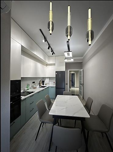 2 bedroom: Сдается 2х к.квартира с новым евроремонтом Ранее не сдавалась, новая — 4