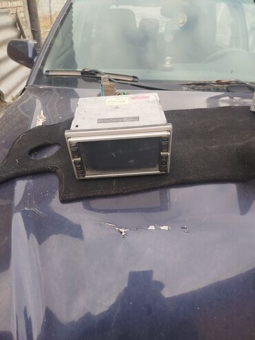 ош телефон бу: Штатная мультимедийная магнитола с сенсорным экраном. Особенности: -