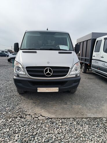 mercedesbenz sprinter заказ: Жеңил жүк ташуучу унаа, Mercedes-Benz, Стандарт, 1,5 т, Колдонулган