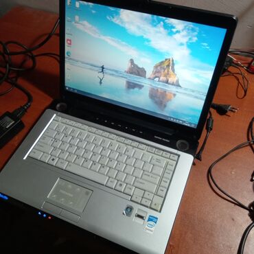 m tech computers: İşlənmiş Toshiba, 15.6 ", Intel Core M, 128 GB, Pulsuz çatdırılma