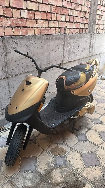 Макси-скутер Yamaha, 125 куб. см, Бензин, Б/у at lalafo.kg Макси-скутер Yamaha, 125 куб. см, Бензин, Б/у