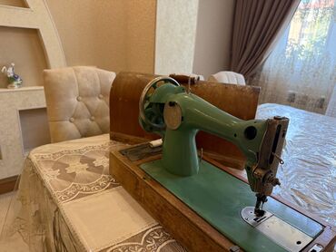 Tikiş maşınları: Tikiş maşını Shenzhen, Mexaniki, 6 saplı, Rayonlara çatdırılma, Ünvandan götürmə, Ödənişli çatdırılma — 6