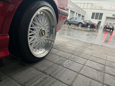 BMW: BMW 3 series: 2 l | 1996 il Sedan — 10