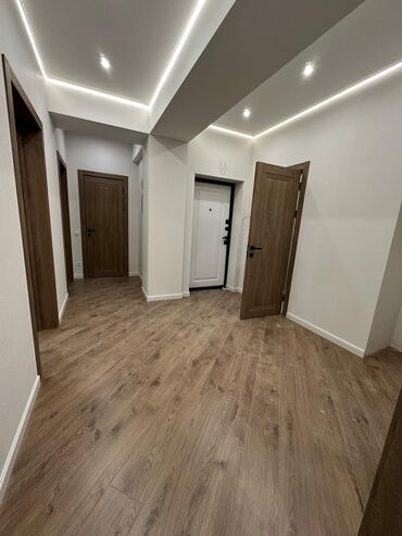 продаю квартиру в токмаке: 3 комнаты, 77 м², Элитка, 7 этаж, Евроремонт