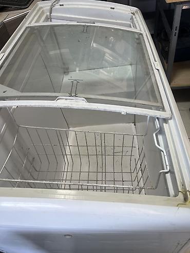 Холодильники: Мини-холодильник BLESK BL-121SLW - Объем: 93 л 9500сом И другие — 3