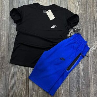 Trenerke: Muski komplet
S - 2xl
3900
Album np na lalafo.rs — 11 Trenerke: Muski komplet
S - 2xl
3900
Album np — 11