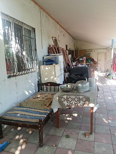 ikinci el eşya alan yerler: Ikinci el bütün esyalar. taxt şkaf güzgü divan divan qabağı ne — 1