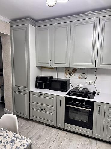 Люстры: Продаю 2х комп квартиру, район технопарка, 2 этаж из 9, останется вся — 13