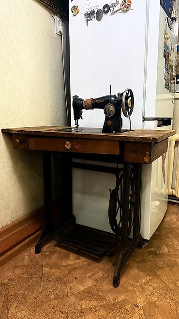 Швейные машины: Швейная машина — 1