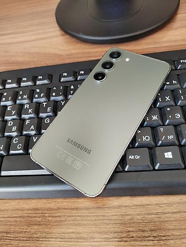 4k televizor: Samsung Galaxy S23, rəng - Boz, Simsiz şarj — 2