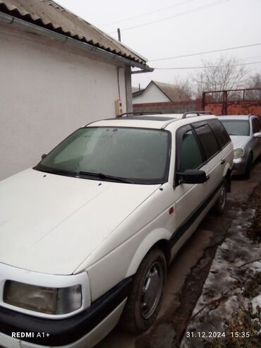 Volkswagen: Volkswagen Passat: 1988 г., 1.8 л, Механика, Бензин, Универсал