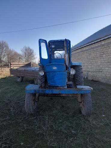 te 28 traktor satisi: T28 satılır heç bir problemi yoxdur zavadısqoy traktordu karofqa