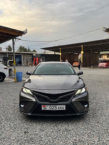 Продажа авто: Toyota Camry: 2018 г., 2.5 л, Автомат, Бензин, Седан — 3