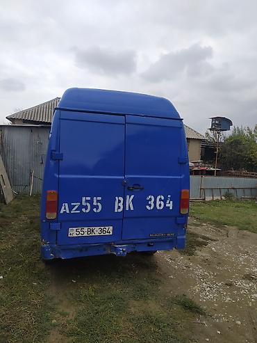 atim qurgu b: Mercedes-Benz 308D yük mikroavtobusu - Geniş həcmli, hündür kuzovlu — 3