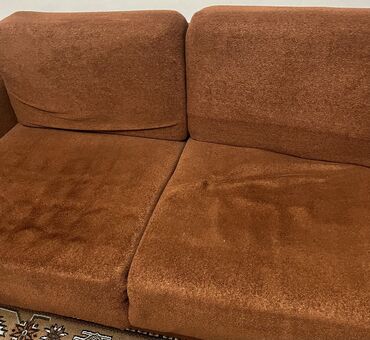 диван с подушками: Диван-кровать, Б/у, Нет доставки