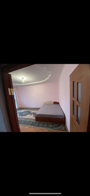 дом в каракол: 45 м², 1 комната, Балкон застеклен, Парковка, Лоджия