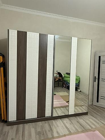 asilqan 65 azn: Geniş tutumlu sürgülü qapılı şkaf
Dolab,skaf,sfoner — 2