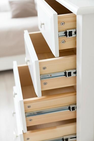 Ремонт, реставрация мебели: Замена фурнитуры, ремонт кровати,установка мебели,ремонт — 1