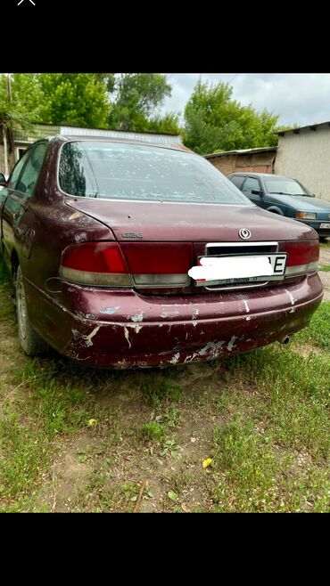 машина керек: Mazda Cronos: 1996 г., 1.8 л, Механика, Бензин, Седан
