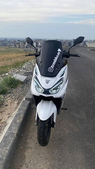 продам бу скутер: Продам скутер Макси 🏍️, 49000 сом окончательно ‼️‼️‼️‼️почти новая — 1