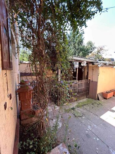 Kuće na prodaju: 129 kv. m, 4 sobe — 9