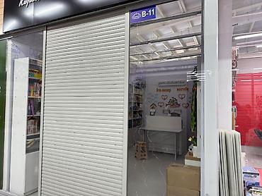 Продажа бутиков: Продажа бутиков Островок в ТЦ, 15 м², 2 этаж — 6