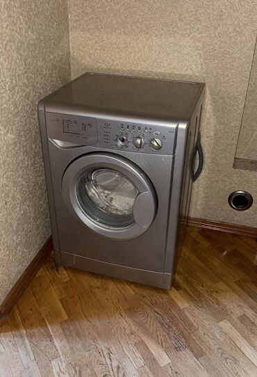 пылесос для дома: Paltaryuyan maşın Indesit, 6 kq, İşlənmiş, Avtomat, Qurutma var, Ünvandan götürmə