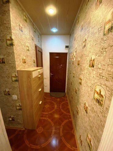 Köhnə tikili: Bakı, 4-cü mikrorayon, 3 otaqlı, Köhnə tikili, 70 kv. m — 10