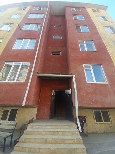 квартира бишкек 2 комнатные: 2 комнаты, 60 м², 106 серия, 3 этаж, Евроремонт