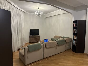 Otaqların uzunmüddətli kirayəsi: Nərimanov rayonunda ( Montin ) 3otaqlı 120kv.m ( əlavə olaraq 180kv.m -da lalafo.az — 5 Otaqların uzunmüddətli kirayəsi: Nərimanov rayonunda ( Montin ) 3otaqlı 120kv.m ( əlavə olaraq 180kv.m — 5