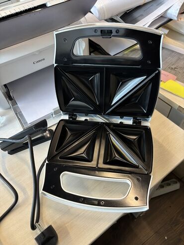 yağ ceken aparat satilir: Toster Beko, rəng - Ağ, Yeni