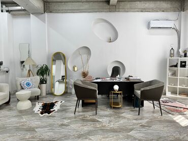 помещение для кофейни: Шикарное 2 этажное помещение в топовой локации ! Первая линия 2 этаж