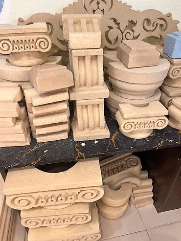 Dekorativ daşlar: Memarlıq dekorativ elementləri binanın fasadını bəzəmək üçün istifadə — 4