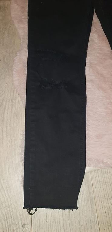 yeezy patike cena: Crne ženske farmerke – uski kroj (skinny), srednji struk. - — 3