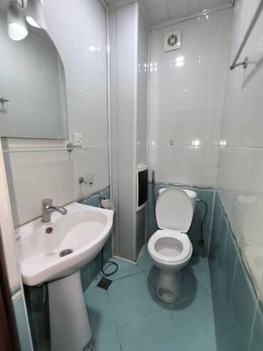 Uzunmüddətli kirayə mənzillər: Memar Əcəmi metro stansiyası 5-10 dəqiqə piyada məsafədə yerləşir, 111 — 9