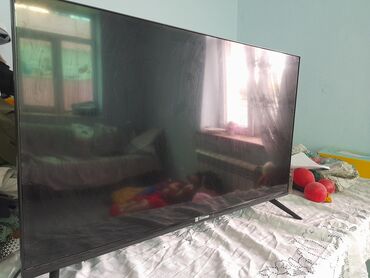 82 ekran tv: İşlənmiş Televizor Zimmer LCD 82" Ünvandan götürmə