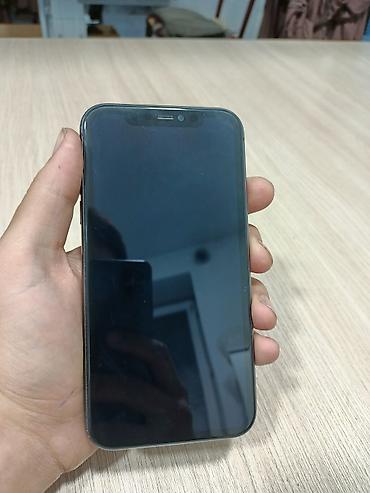 IPhone 11, черный цвет - Экран 6.1", OLED Super Retina XDR с вырезом