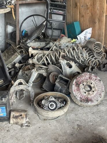 Digər avtomobil ehtiyat hissələri: VAZ/Lada üçün ehtiyat hissələri dəsti Satışda bir avtomobildən — 18