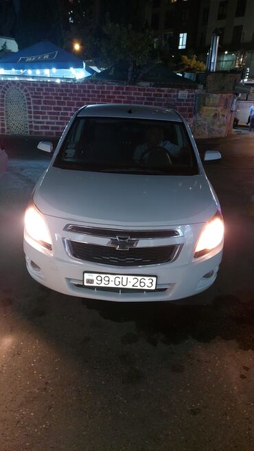 wevralet kruz: Chevrolet Cobalt: 1.4 l | 2013 il | 35000 km Sedan